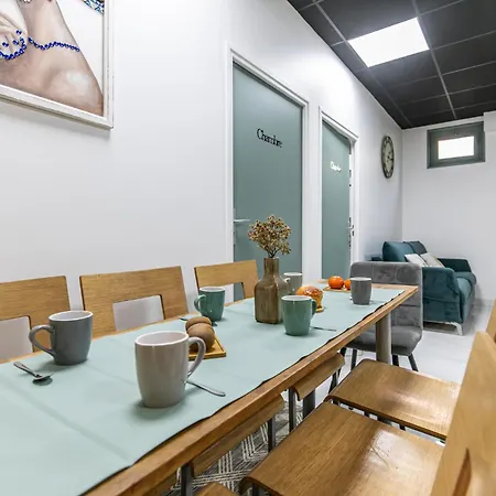 Apartment Mba Splendide - Girardot - Montreuil Centre *